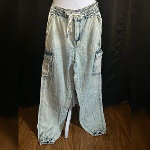 Forever 21 Kids Light Blue Cargo Jeans
